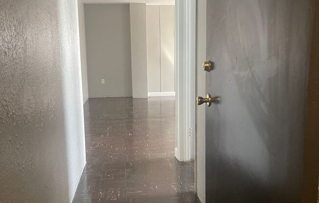 1 bed, 1 bath, 365 sqft, $1,150, Unit 14H