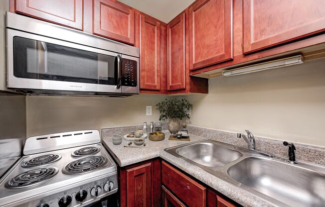 1 bed, 1 bath, 445 sqft, $835