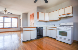1340 FOSTER