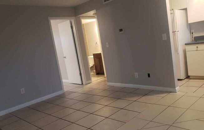 1 bed, 1 bath, 600 sqft, $1,600