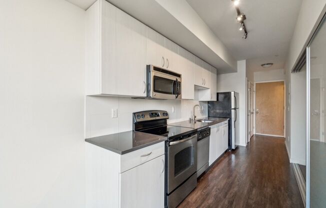 1 bed, 1 bath, 523 sqft, $1,557, Unit 602