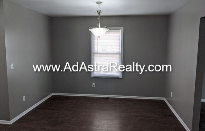 3 beds, 2.5 baths, $1,495, Unit Unit A