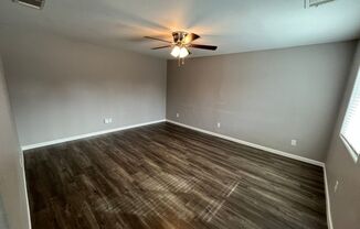 1 bed, 1 bath, 606 sqft, $1,200, Unit A