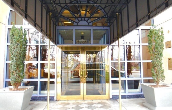 Studio, 1 bath, 537 sqft, $2,850, Unit 205