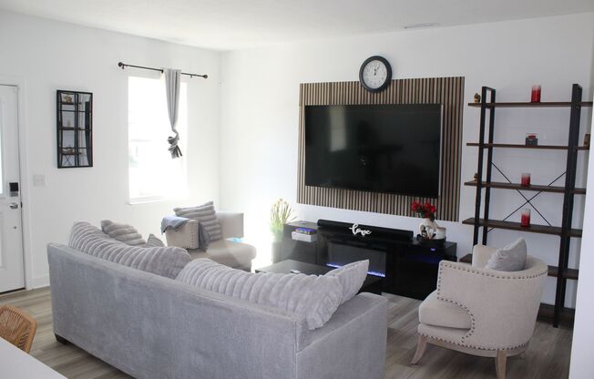 Maintenace Free Living at this 3 BR Condo in Avon Schools!