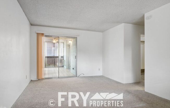 2 beds, 2 baths, $2,200, Unit Unit #101