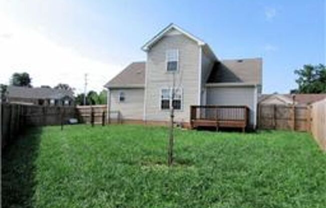 3 beds, 2 baths, $1,525