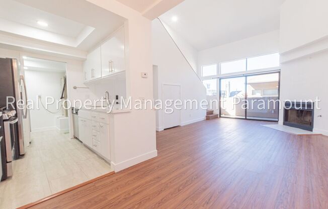 Spectacular 2 Bedroom, 2 Bath Condo with Large Loft flex-space