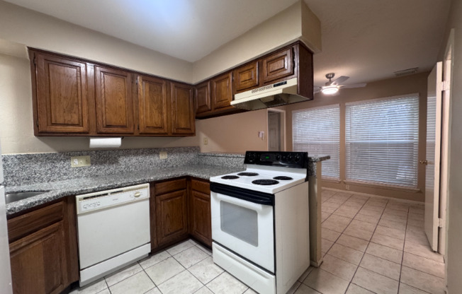 10810 SUGAR HL DR