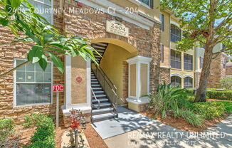2404 COURTNEY MDWS CT