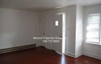 3 beds, 1 bath, $1,700