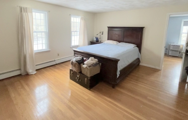 5 FREEMAN CIR