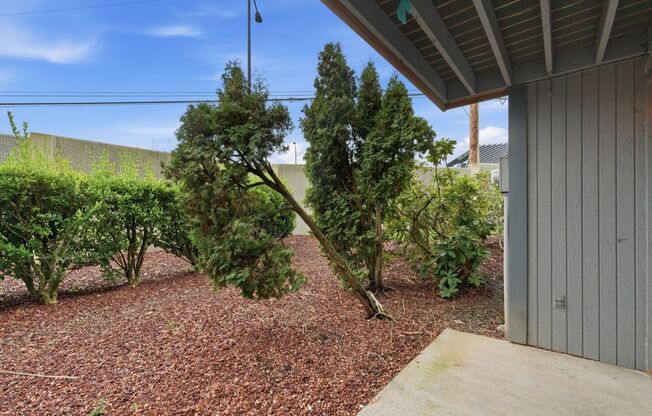 2 beds, 1 bath, 776 sqft, $1,500, Unit 78