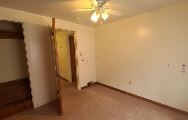 3 beds, 2 baths, 1 sqft, $1,495, Unit ABB - TH-144