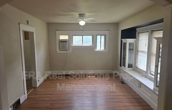 3339 W 94 ST