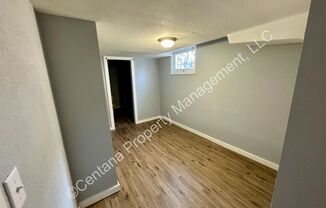 2 beds, 1.5 baths, $1,150, Unit Lower Unit