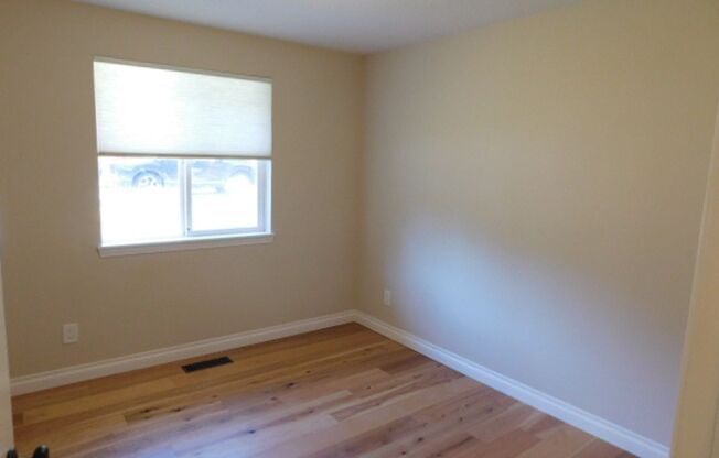 3 beds, 1 bath, $1,950