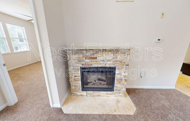 3 beds, 2 baths, 1,613 sqft, $1,850, Unit 1227