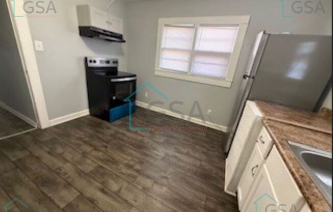 2 beds, 2 baths, 1,150 sqft, $975, Unit 138 Mason Street-A