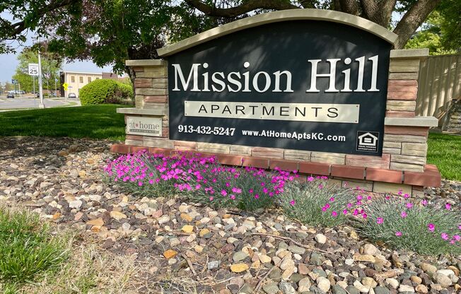 28-01 Mission Hill-Woodson