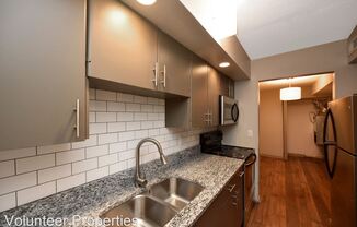 1521 Hickory Valley Rd