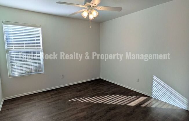 3 beds, 2 baths, $1,700