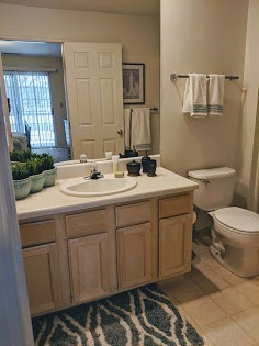 2 beds, 2 baths, 1,150 sqft, $1,445, Unit 4749