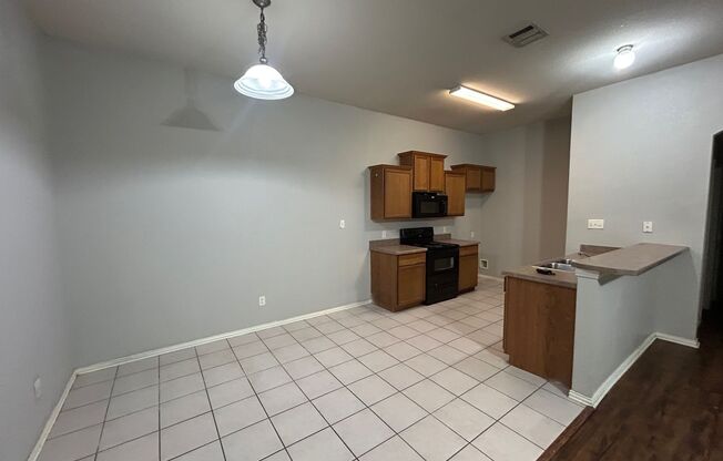 1200-1202 Sironia Trail