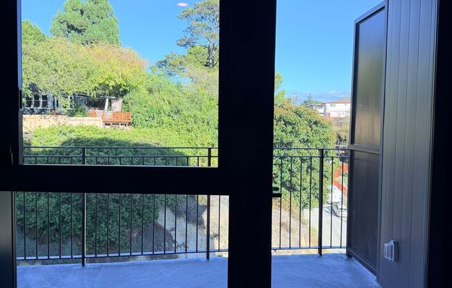 Studio, 1 bath, 362 sqft, $1,950, Unit 610