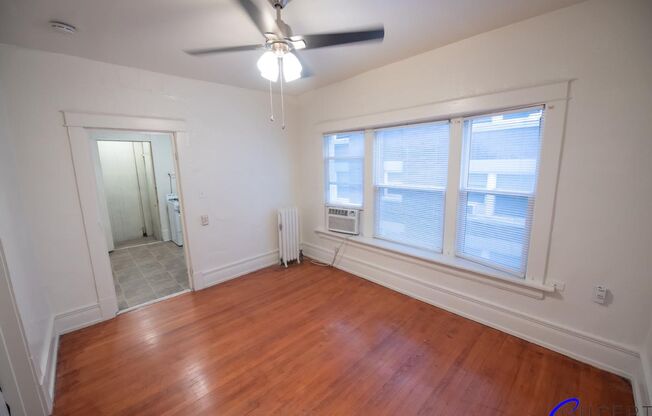 1 bed, 1 bath, 685 sqft, $1,225, Unit 14