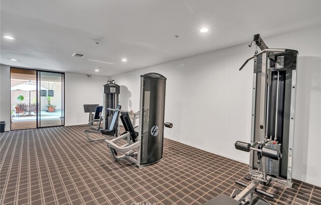 625 S Berendo St Apt 112