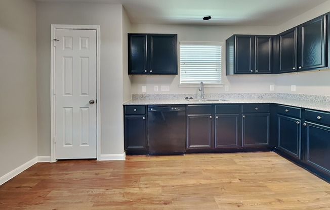 22310 QUEENBURY HLS DR