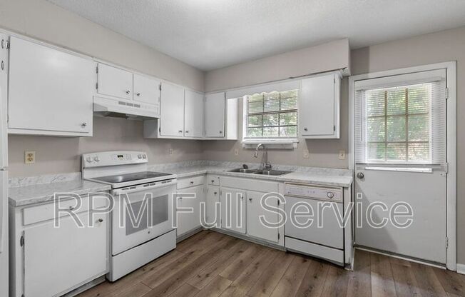4426 CENTRAL VLY DR