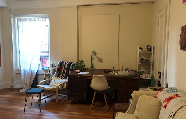 1 bed, 1 bath, 550 sqft, $1,375, Unit 402