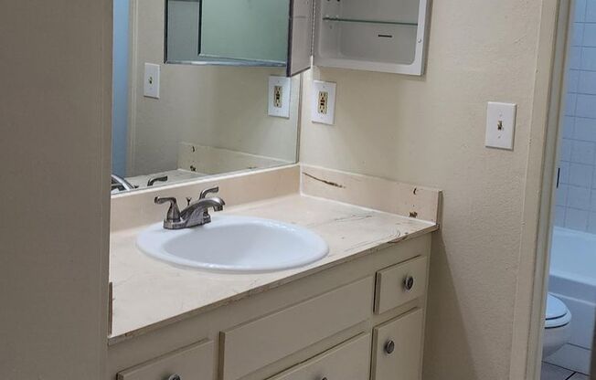 Studio, 1 bath, $1,595, Unit #109