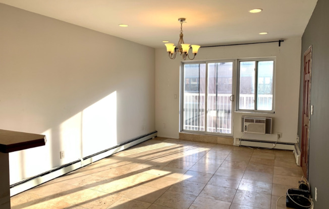 49 E 129 ST