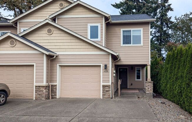 407 AND 409 MADRONA AVE SE
