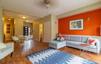 Beautiful 2-Bedroom, 1.5-Bath Townhome at Heritage Apartments