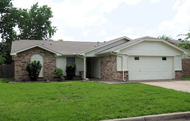3 Bed 2 Bath in Fort Worth