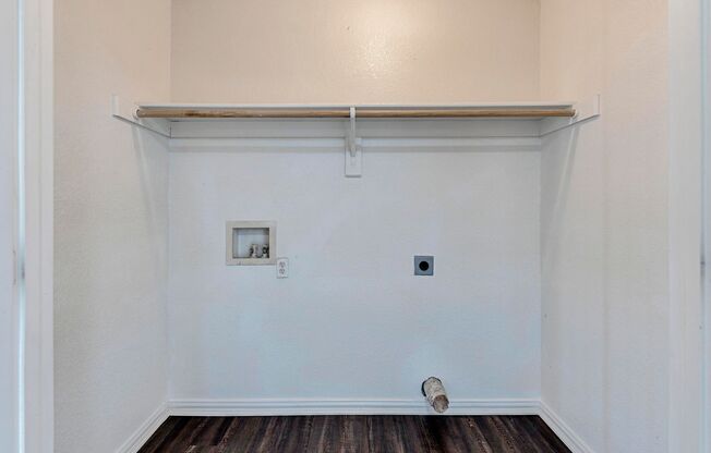 3 beds, 2 baths, 1,110 sqft, $1,495, Unit T317-201