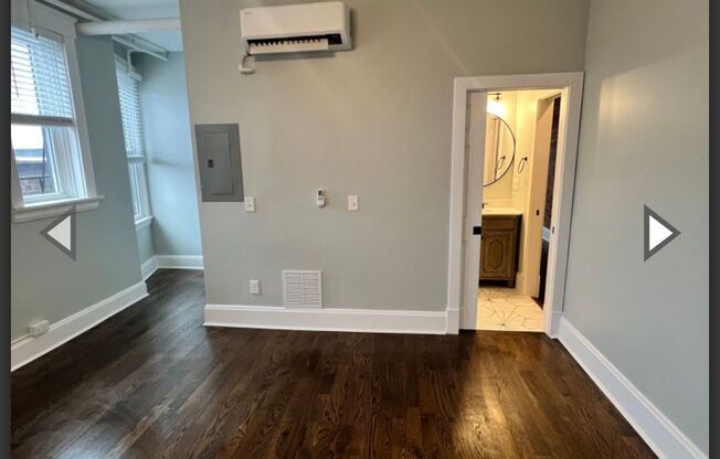 1 bed, 1 bath, 850 sqft, $1,300, Unit 3