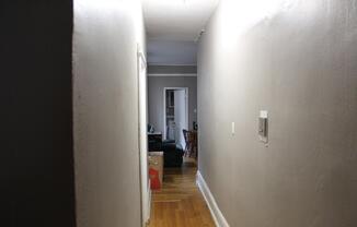 3 beds, 1 bath, $4,800, Unit 2A