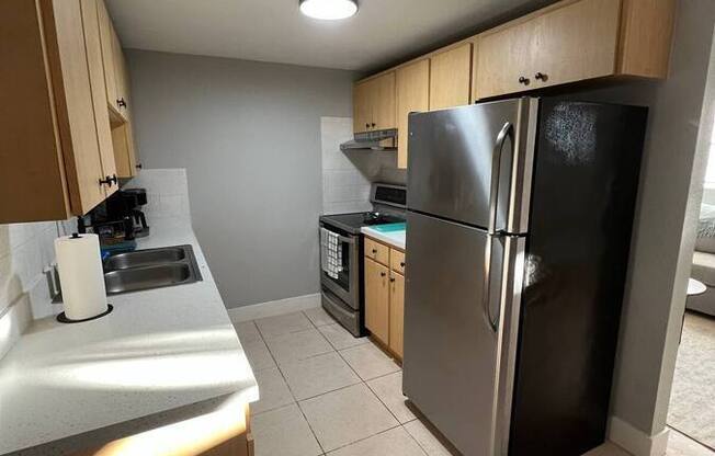 9606 N 46 ST