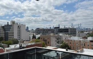 Studio, $5,000, Unit 5th floor