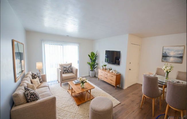 Mill Hollow Crossing