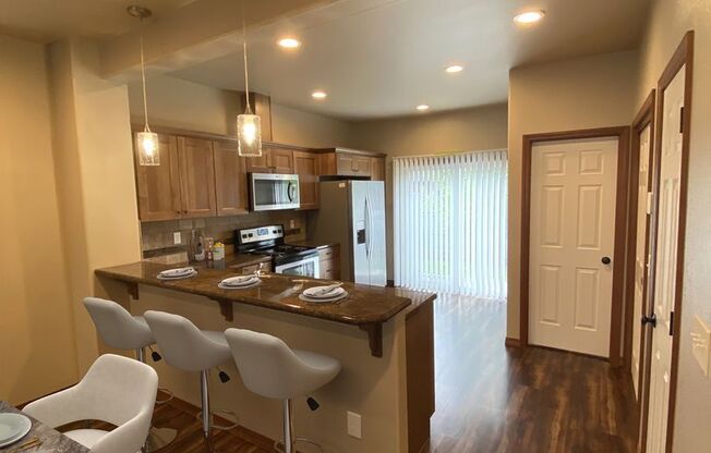 2 beds, 2.5 baths, 1,224 sqft, $1,710, Unit C