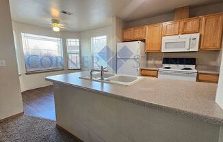 2 beds, 1 bath, 845 sqft, $1,350, Unit Sagecrest Bldg #4223