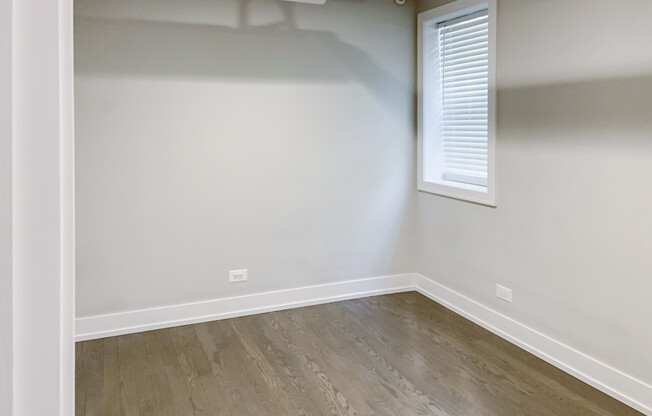 1919 West Winona St.