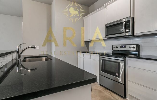 3 beds, 2.5 baths, 1,620 sqft, $1,725, Unit 4724 W. Main St.