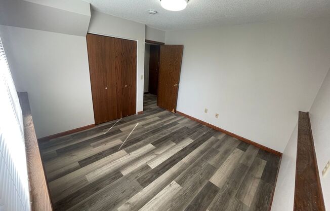 2 beds, 1 bath, 800 sqft, $1,250, Unit 1928-C